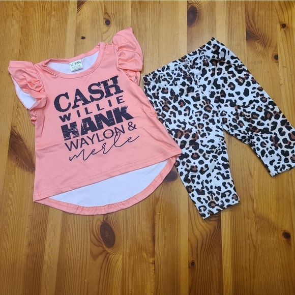 2pcs T-shirt & Leopard Shorts. - Picture 2 of 2